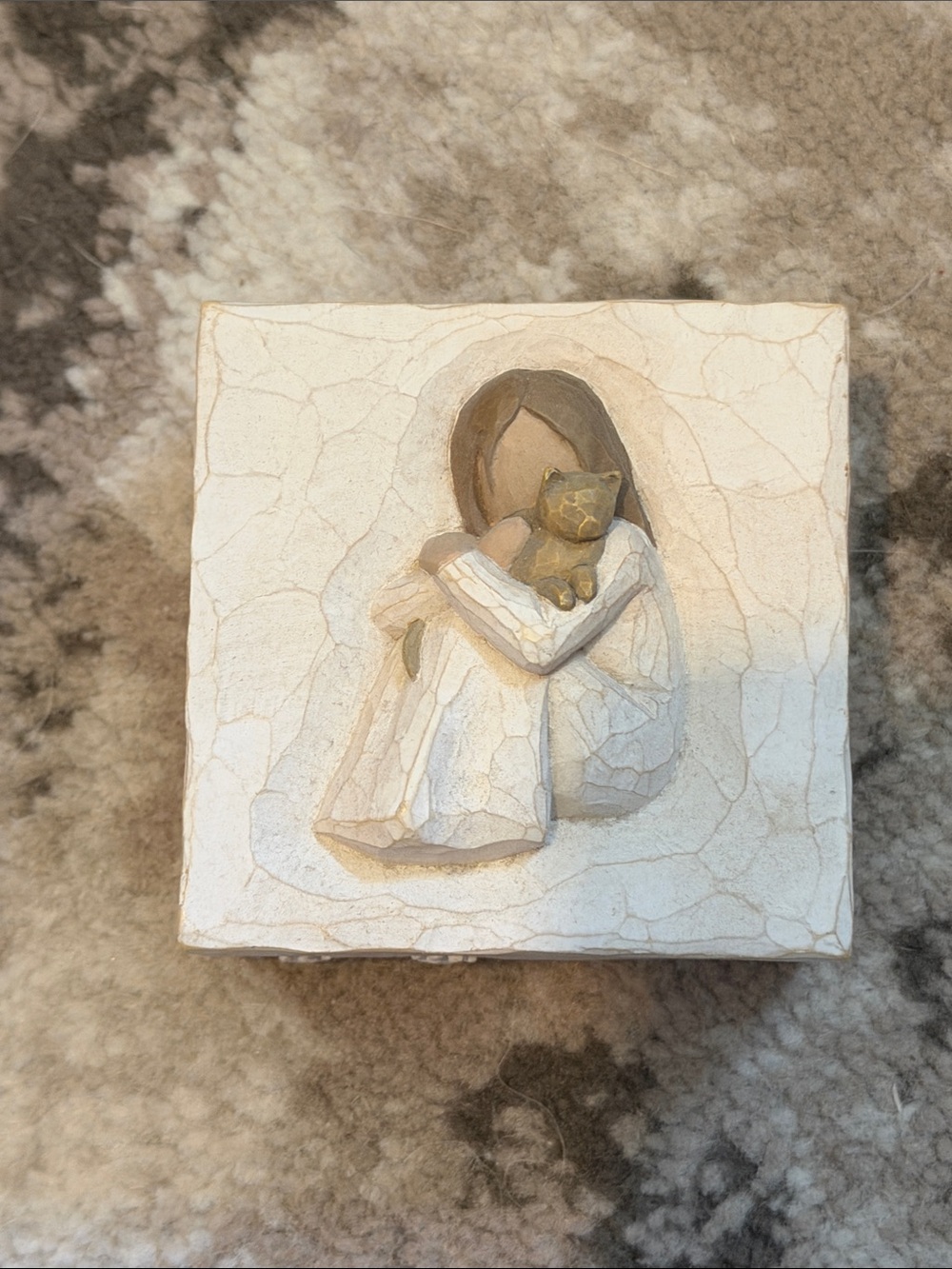 Willow Tree box “Comfort”